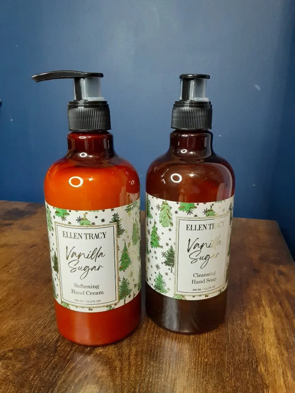 New Ellen Tracy Hand Soap & Lotion (Vanilla Sugar)